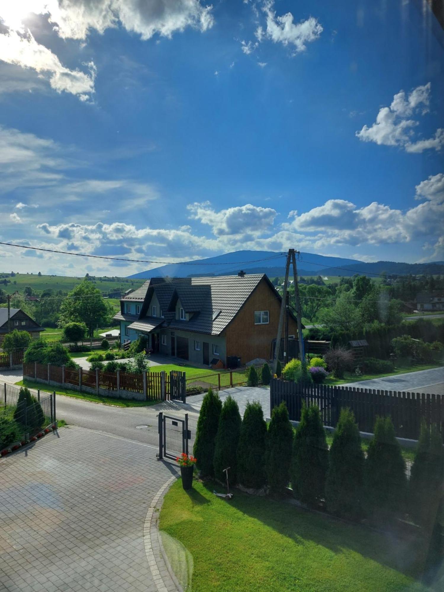 Zubrzycki Zakatek Apartment Zubrzyca Dolna Екстериор снимка